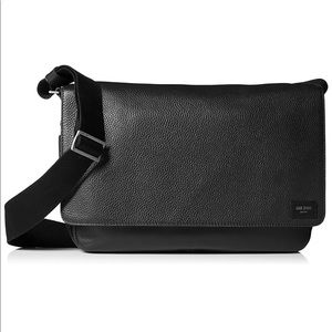 1 Day Sale Jack Spade leather Zip messenger